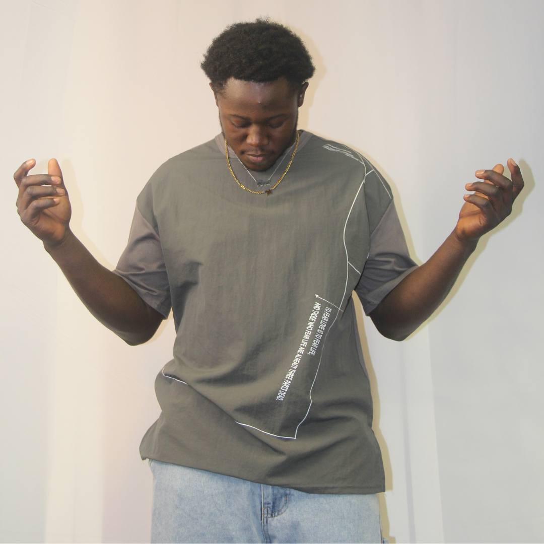 Line Embroidery Tee